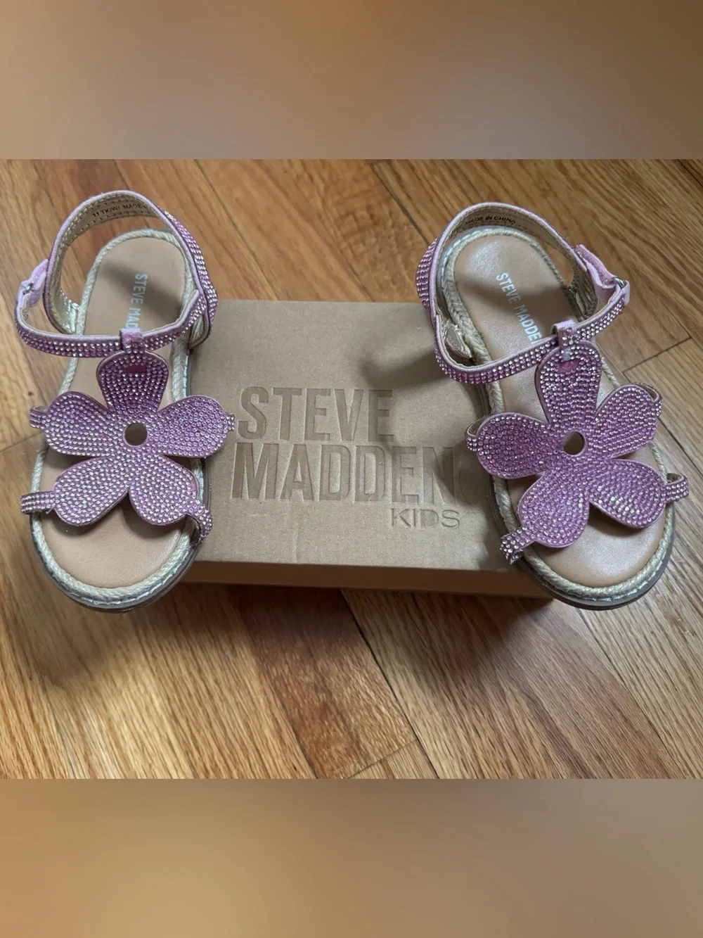Steve Madden Girls Pink Flower Sparkling Sandals - Kids Shoes (Size 11)